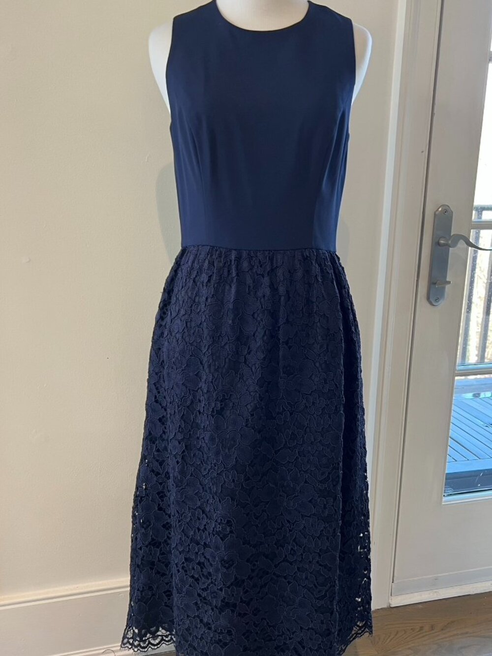 Shoshanna Navy Blue Sleeveless Midi Dress w/Solid Bodice, A-Line Lace Skirt, S:4